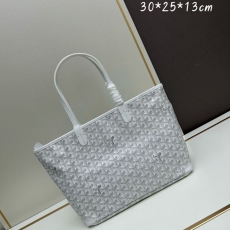 Goyard Shopping Bags